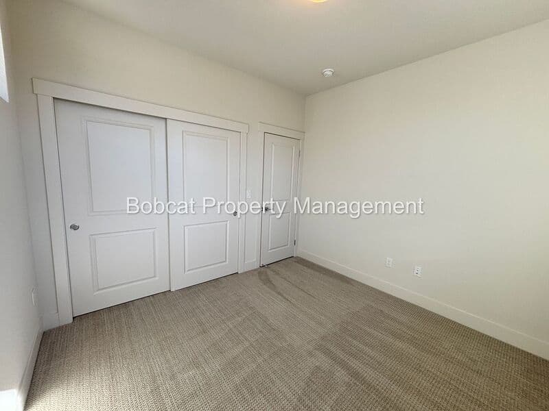 Carson City House: 1383 Vine Gate Rd