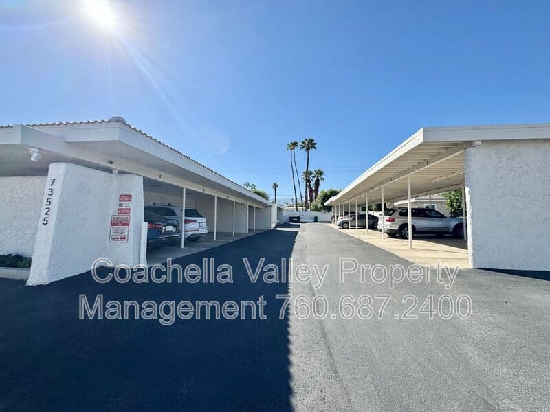 Palm Desert House: 73525 Shadow Mountain Dr