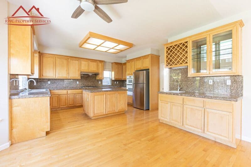 Cupertino House: 10415 Stern Avenue