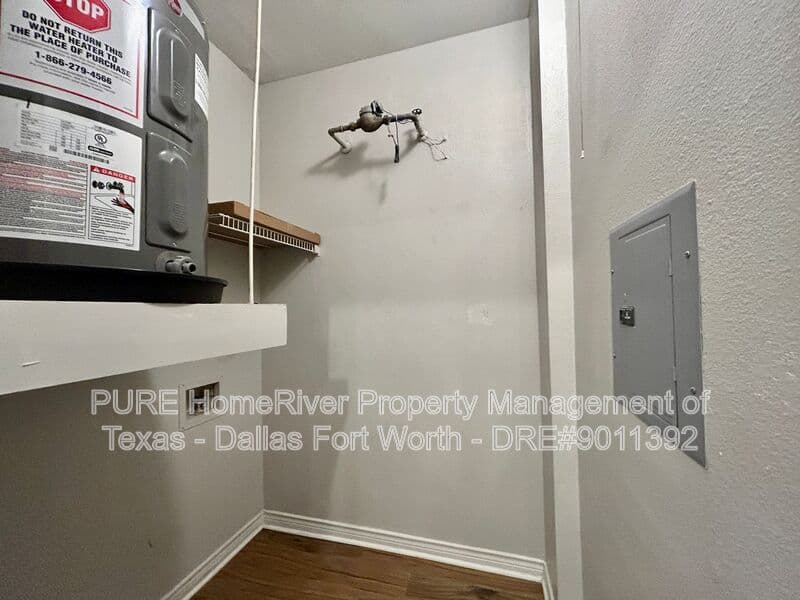 Arlington Condo: 1655 Ascension Bluff Dr.