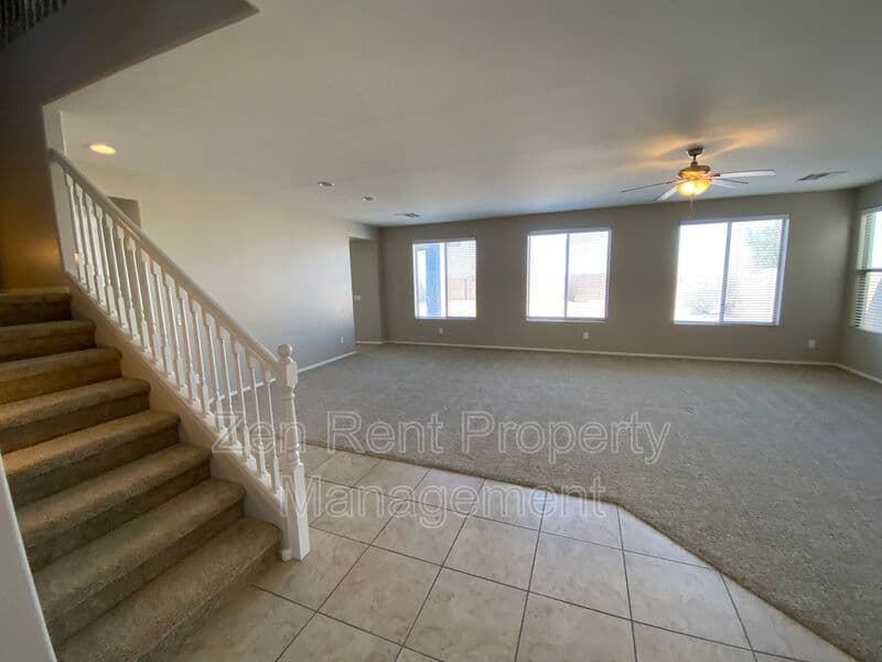 Maricopa House: 36971 W Oliveto Ave