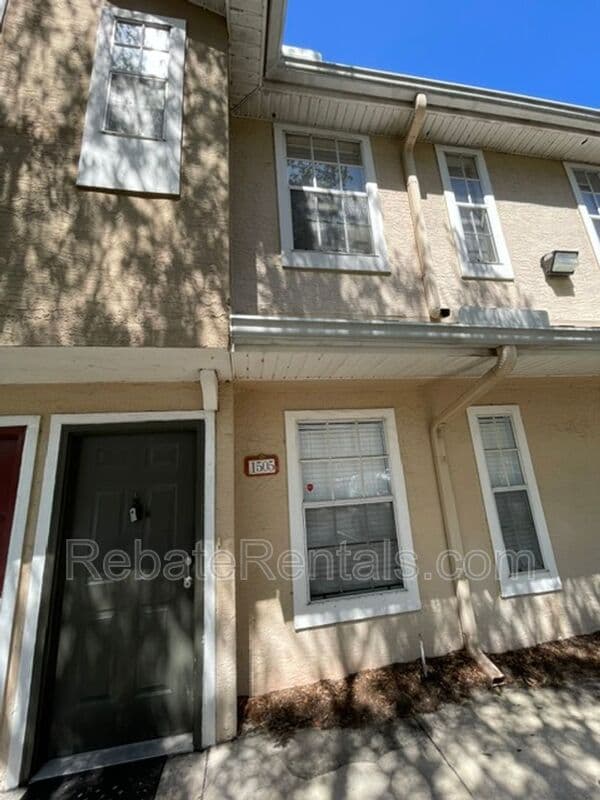 Jacksonville Condo: 10075 Gate Parkway N