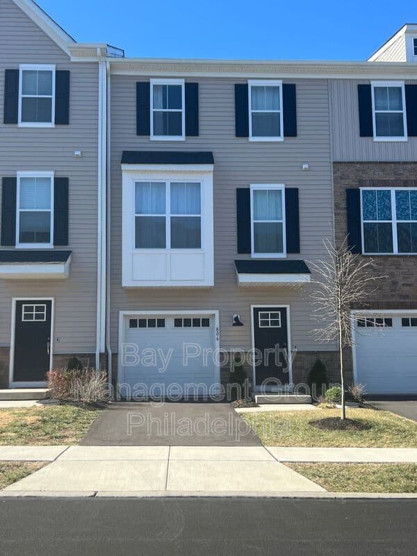Spring City House: 806 Pecan Rd