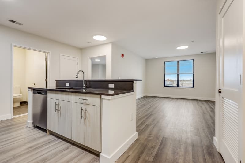 City of Orange Condo: 416 Highland Ave - 420