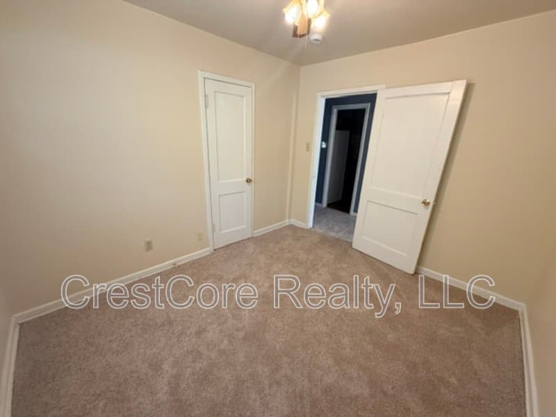 Memphis House: 3162 Ford Rd