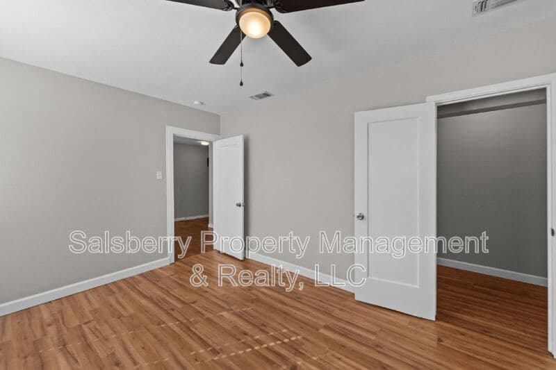 Fort Worth House: 3770 W. 6th Street