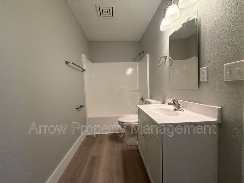 Nebraska City Condo: 1216 South 2nd Street