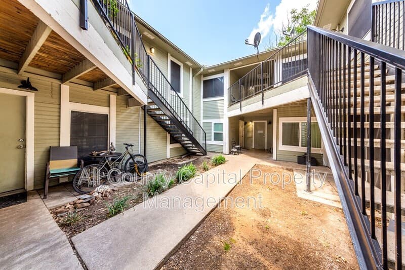 Austin Condo: 4500 Witham Lane