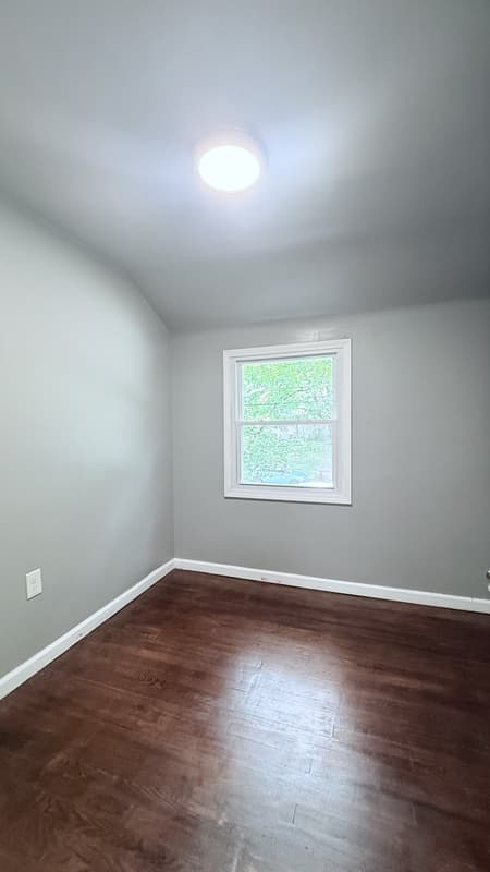 Pittsburgh House: 220 Idlewood Road