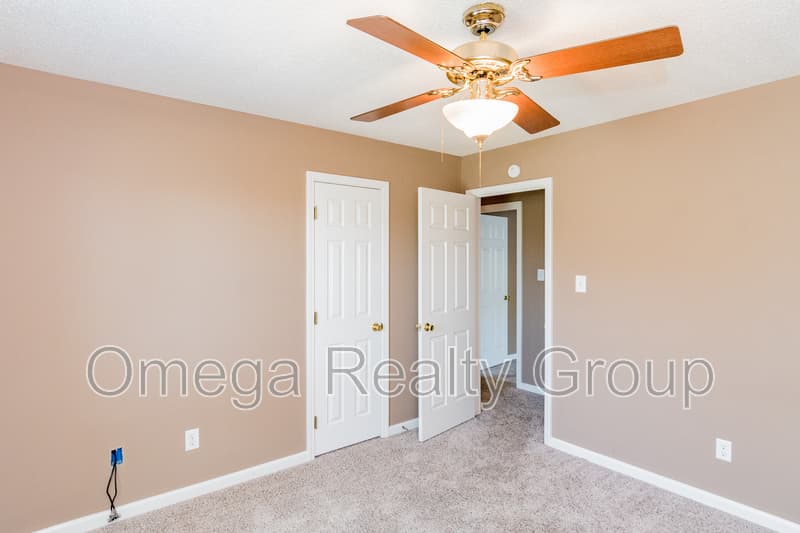Moody House: 2038 Plantation Pkwy