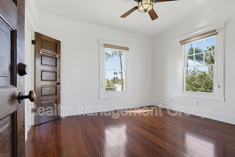 San Diego House: 4469 Cleveland Avenue