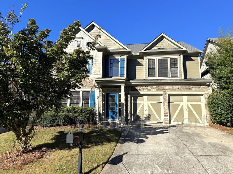 Cumming House: 3665 Crowchild Drive