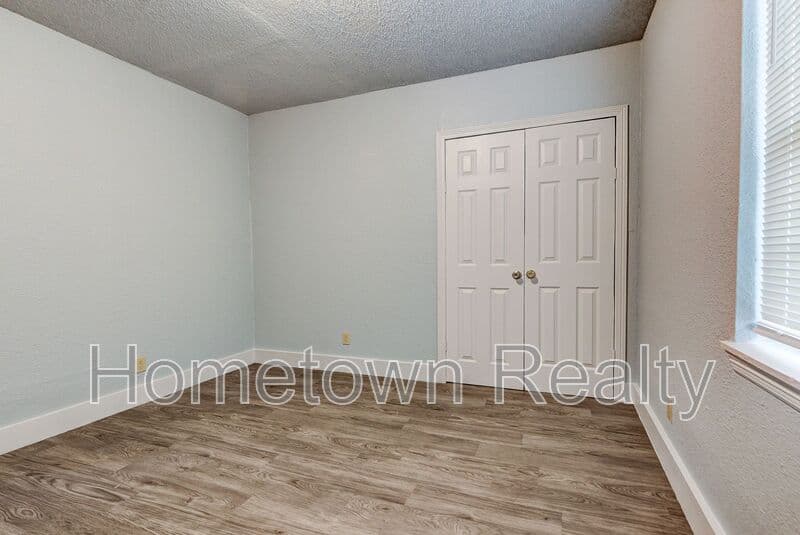 Oklahoma City House: 2114 N Bath Avenue