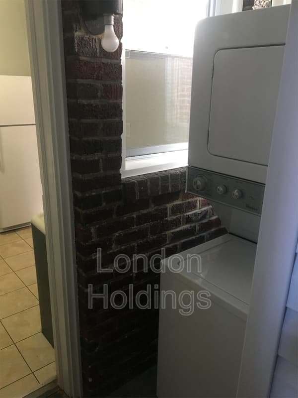 Johnson City Condo: W. Maple & Earnest - 332 W. Maple