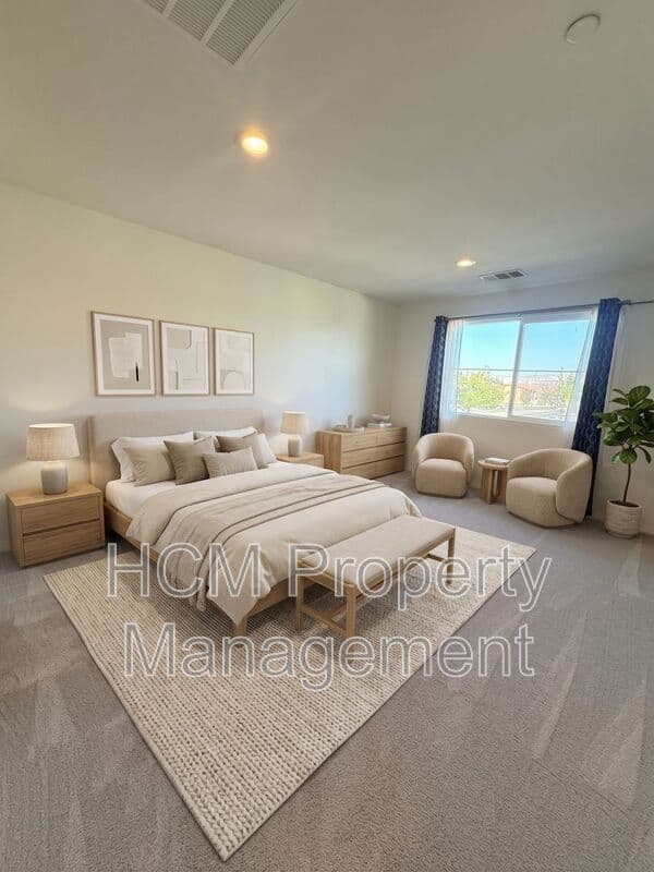 Santa Ana House: 120 S Pacific Ave