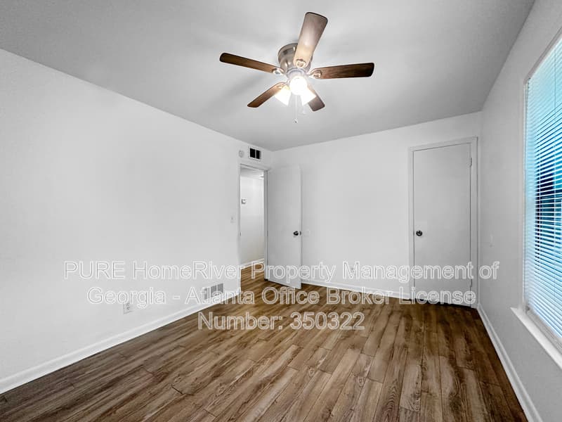 Forest Park Condo: 573 Evergreen Ter