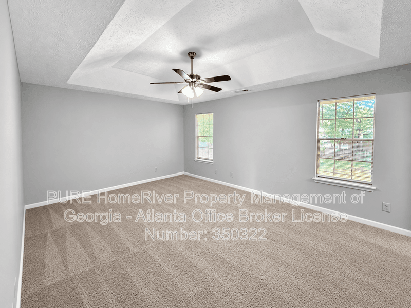Riverdale House: 8432 Cedar Creek Rdg