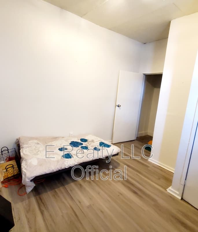 Philadelphia Condo: 5502 West Thompson Street - 1