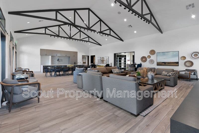 Temecula House: 32519 Brunello Way