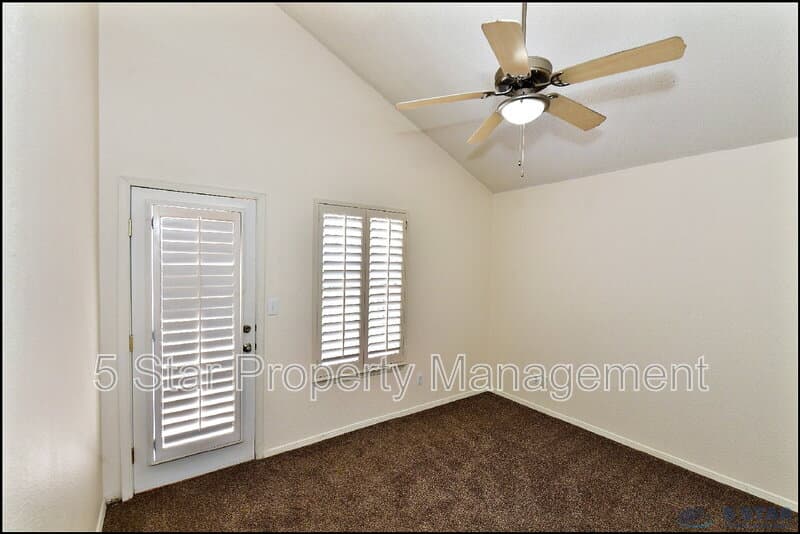 El Paso House: 6372 Franklin Ridge Dr !!