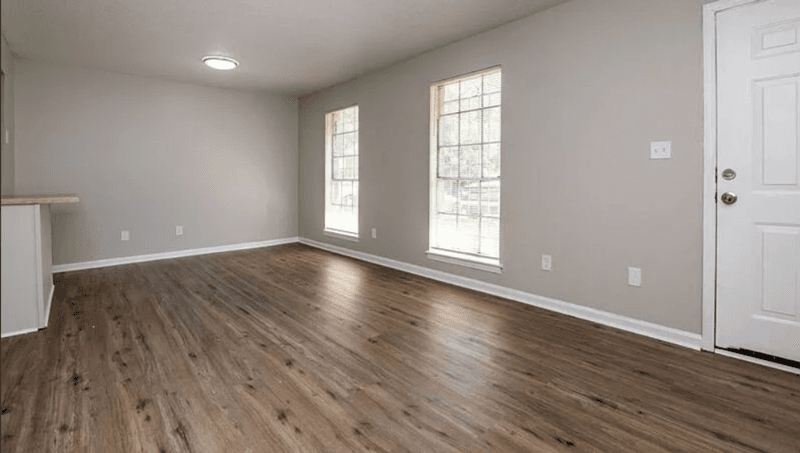 Birmingham House: 1906 18th Place North