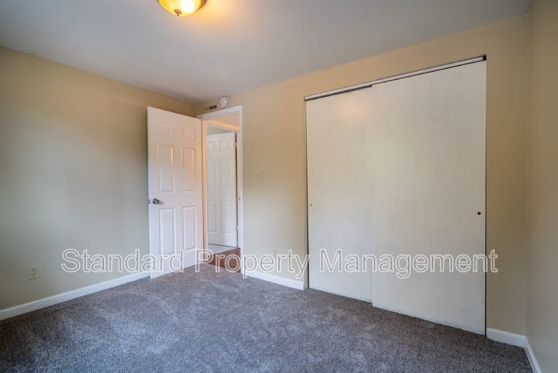Buffalo Condo: 576 Taunton Place