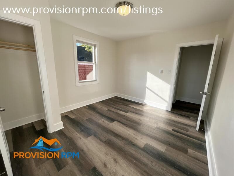 Dundalk Condo: 2939 Cornwall Road