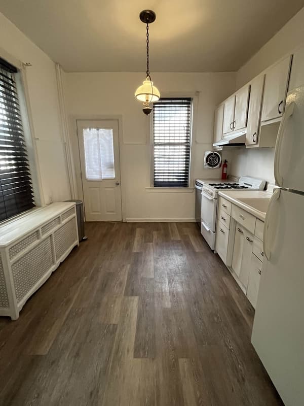 Philadelphia House: 2341 South Woodstock Street