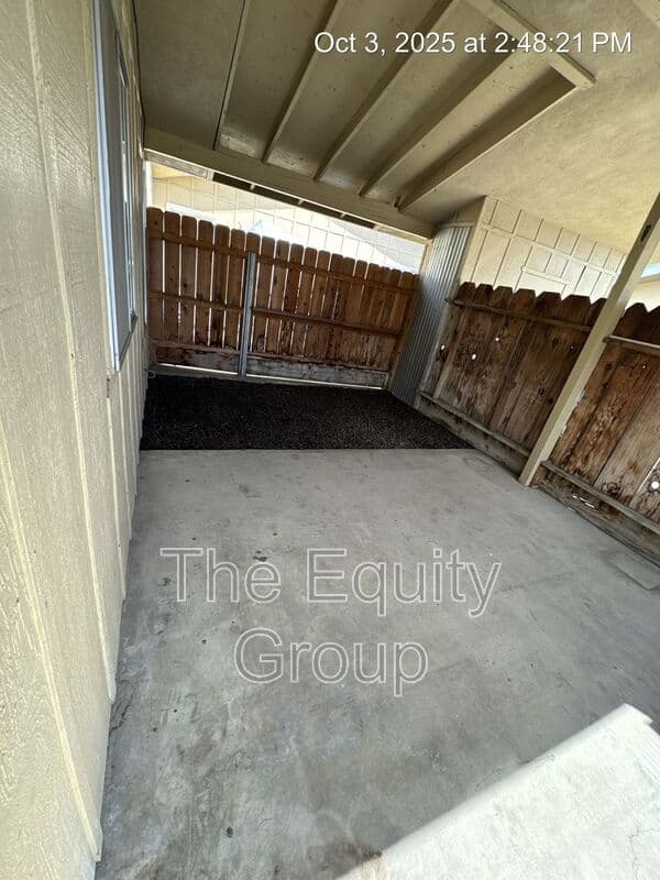 Visalia House: 2724 South Sallee Ct