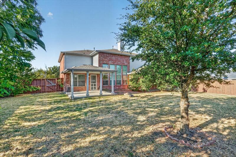 Forney House: 2112 Aster Trail