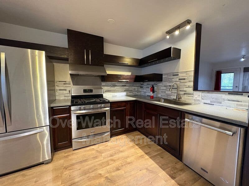 Anchorage Condo: 8601 Molanary Dr