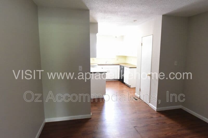 Overland Park Condo: 9012 W 78th Circle