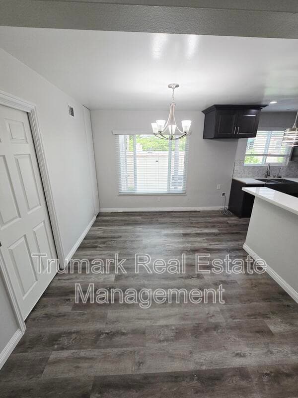 Glendale Condo: 1303 N Brand Blvd
