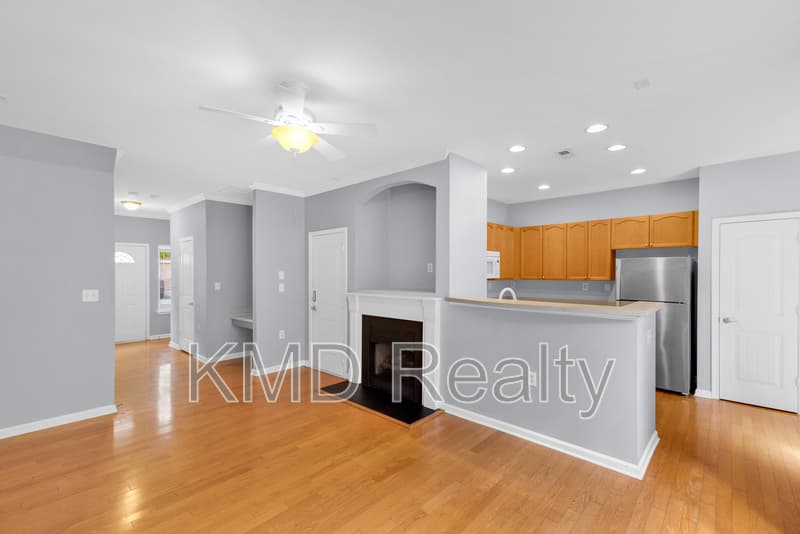 Charlotte Townhome: 15407 St Christopher Court