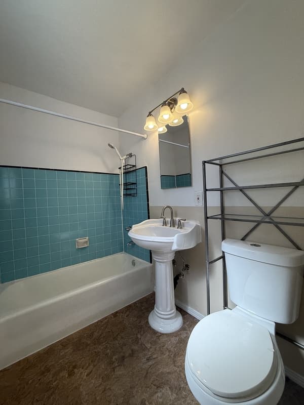 San Diego Condo: 3728 Ingraham Street
