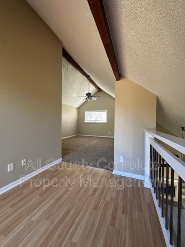 Jacksonville House: 6653 Periwinkle Drive