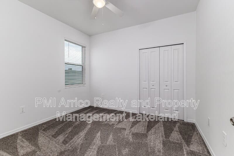 Winter Haven House: 1228 Tyler Lp