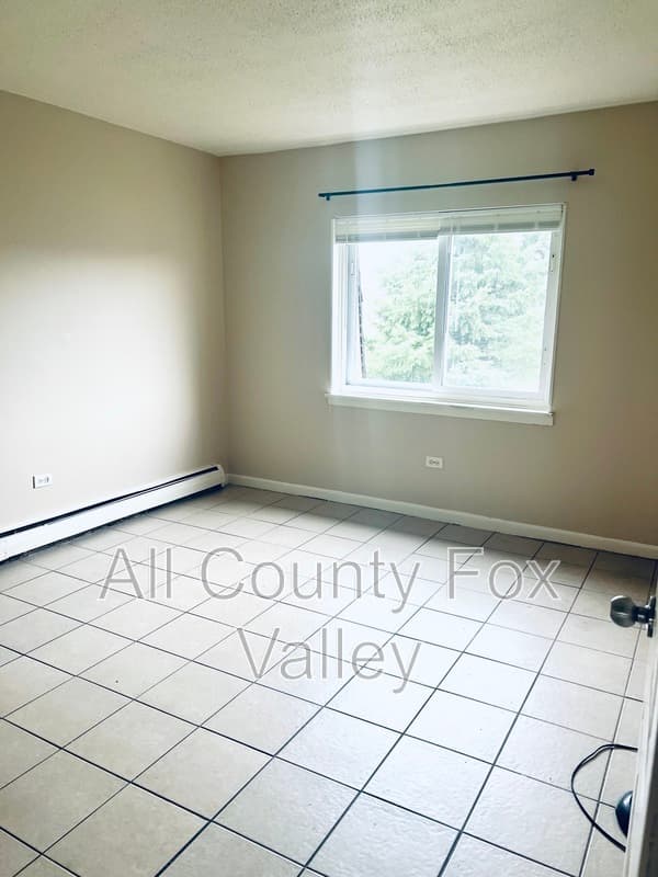 Palatine Condo: 1224 E Long Valley Drive