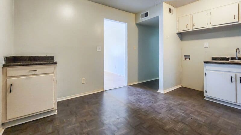 Birmingham House: 928 53rd Street North