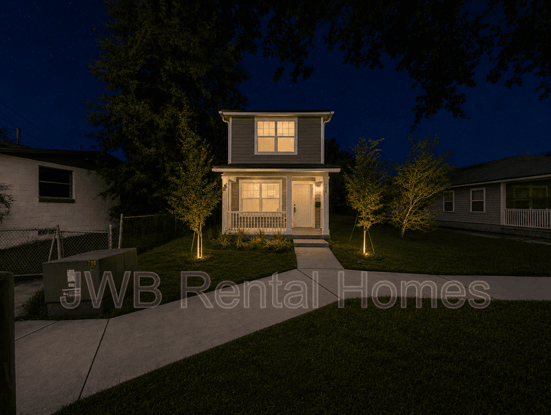 Jacksonville House: 708 Franklin St