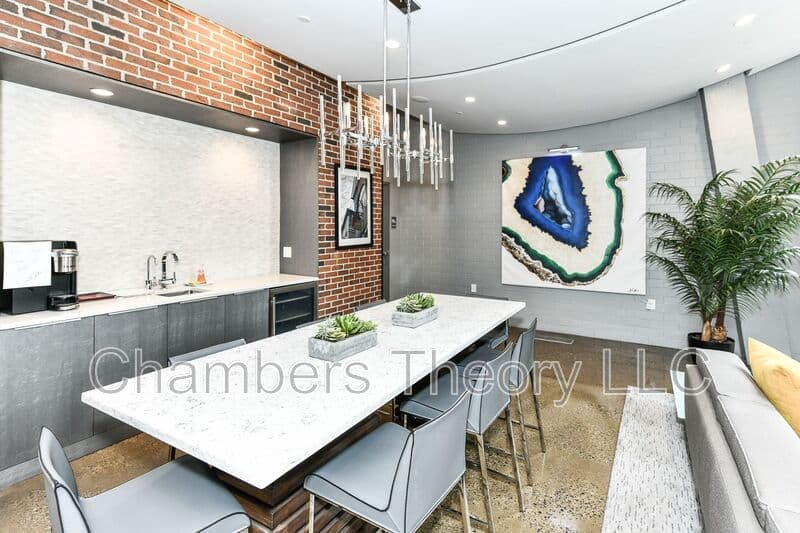 Washington Condo: 2125 14th St NW