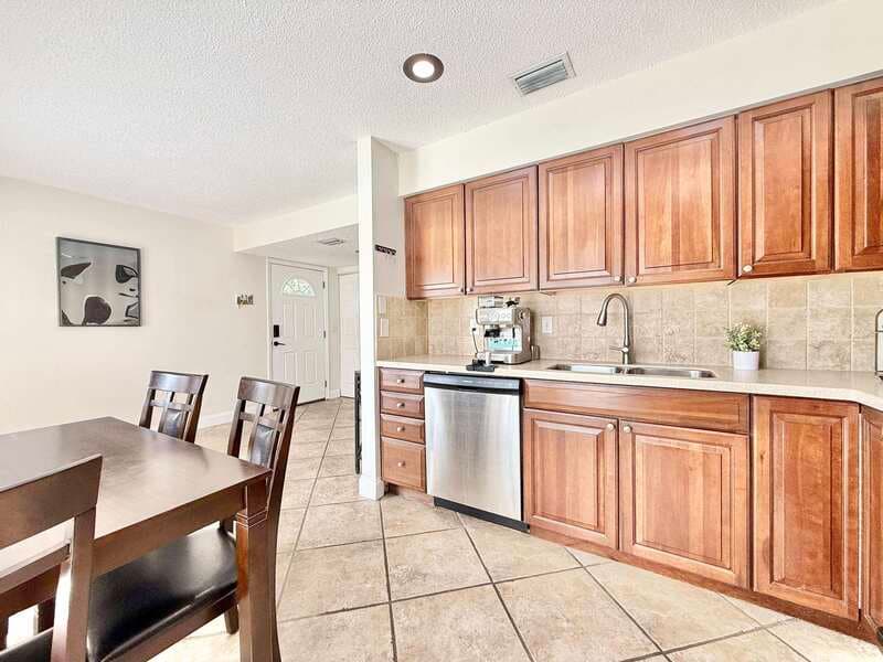 Clearwater Townhome: 1839 Clearbrooke Drive - 1