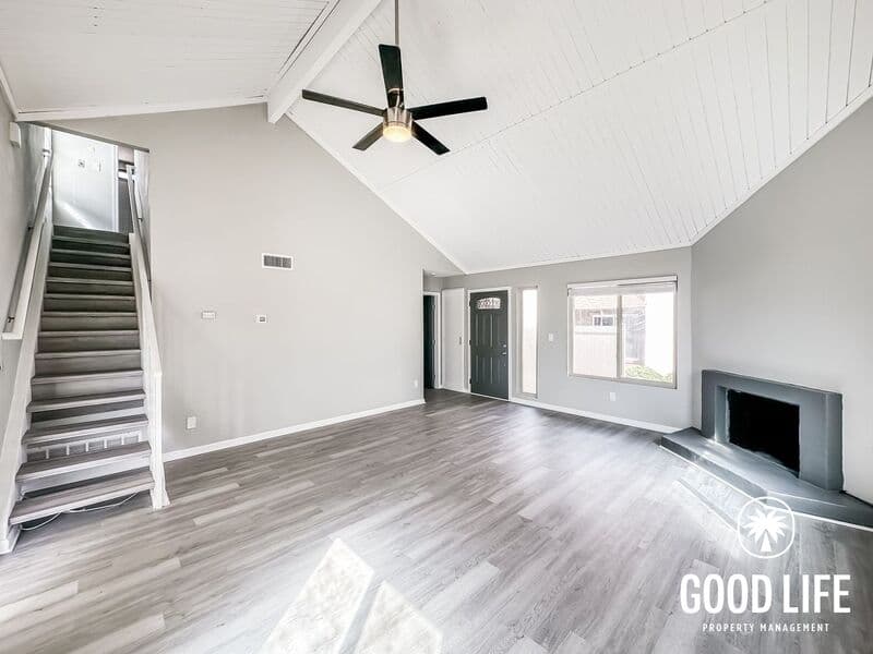 San Diego Townhome: 6813 Parkside Ave