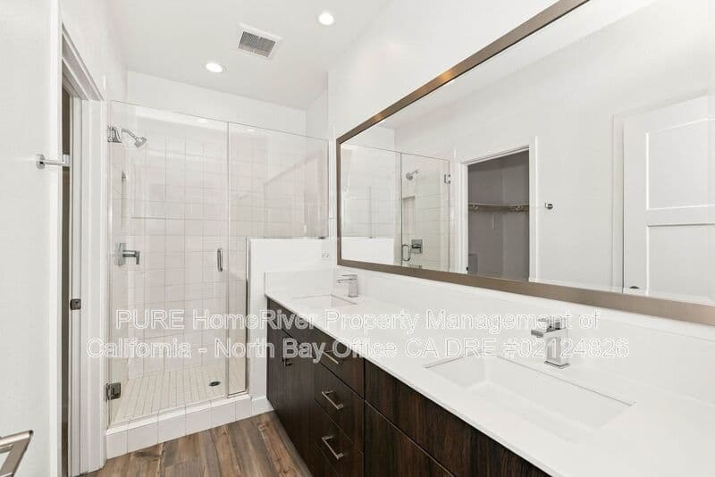 Santa Rosa Condo: 259 Gambrel Circle