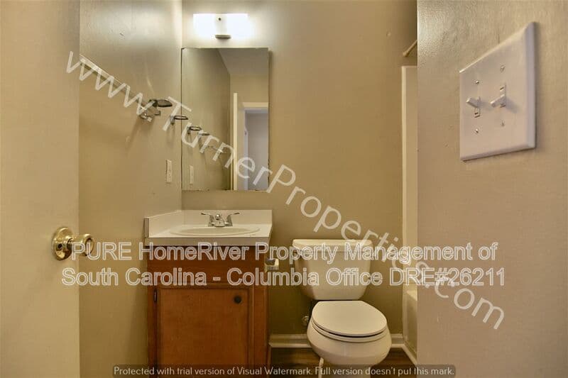 Columbia House: 3800 Plowden Rd