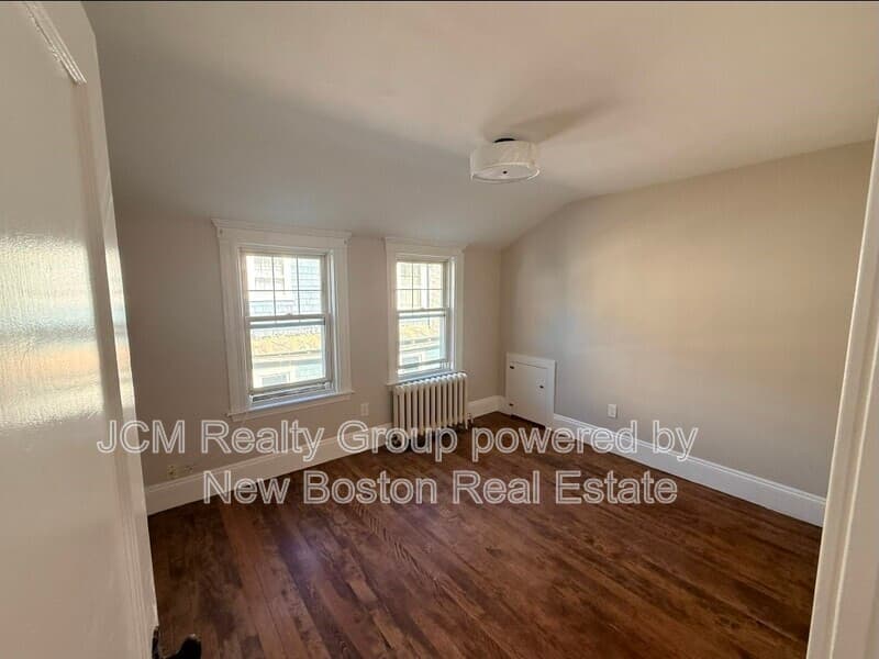 Roslindale Condo: 648 South Street