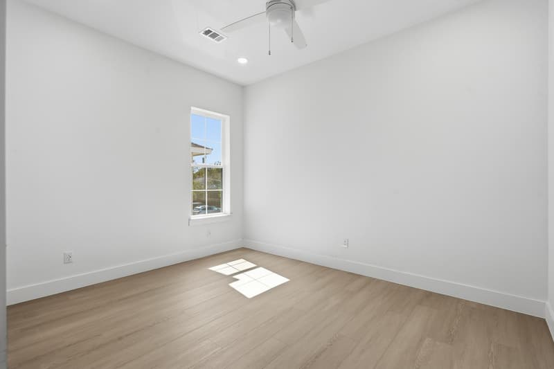 Fort Worth House: 3206 McCart Avenue