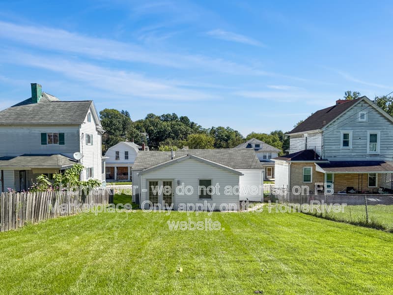 Canonsburg House: 249 Grace Ave