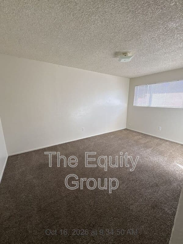 Visalia Condo: 615 S Demaree St