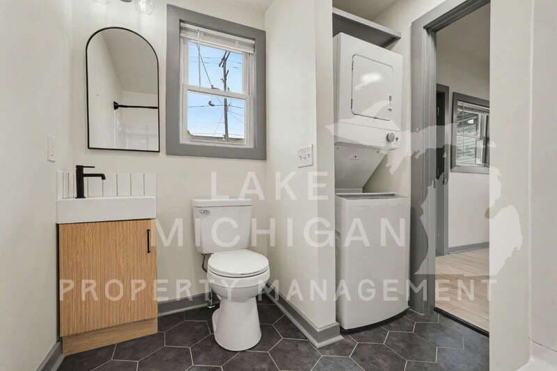 Grand Rapids Condo: 909 Bridge Street NW